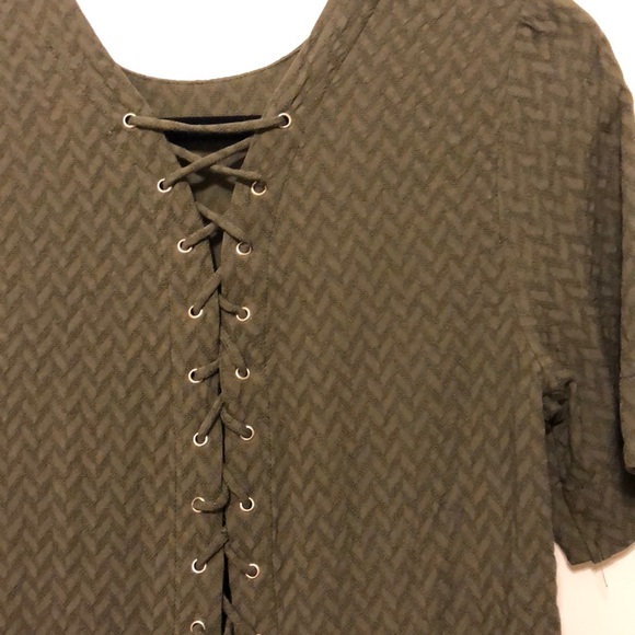 AMAZING olive green top - Picture 2 of 5